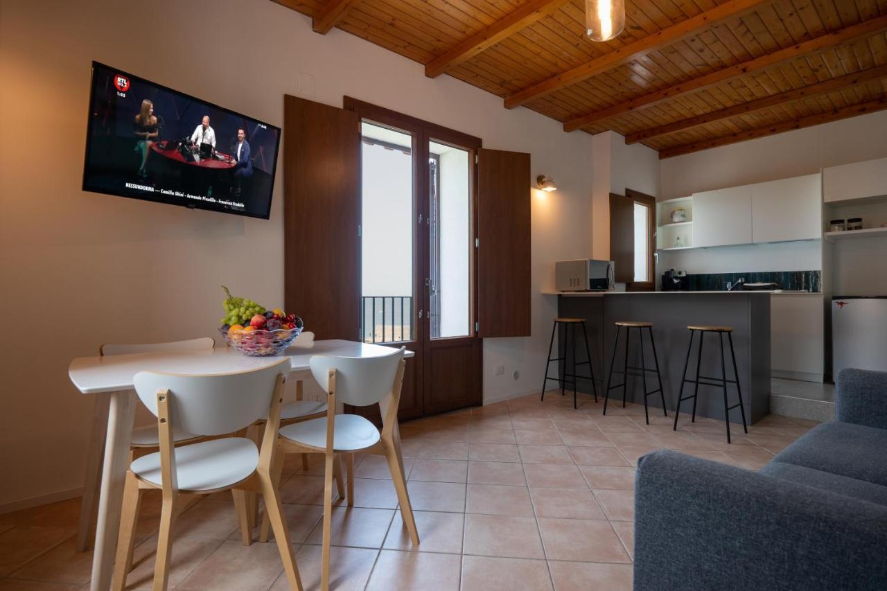 Lavatoioflats Casa Sul Mare E Sul Lavatoio Medievale A Cefalù Exteriör bild